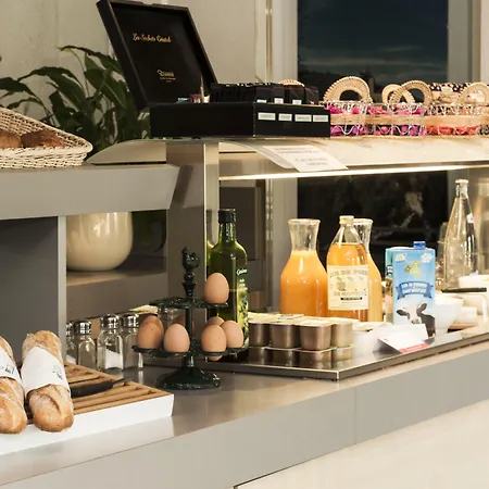 Brit - Le France Отель Каор