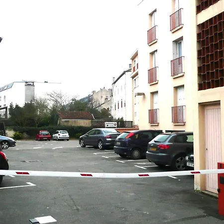 Отель Brit - Le France Каор