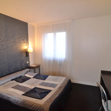 Brit - Le France Каор