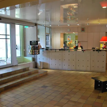 Отель Brit - Le France