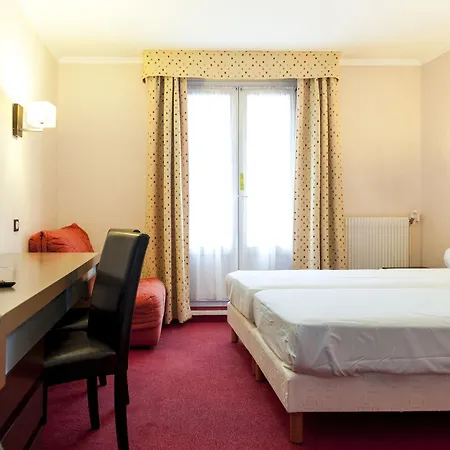 Brit - Le France Hotel