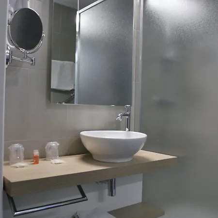 Hotel Brit - Le France 3*