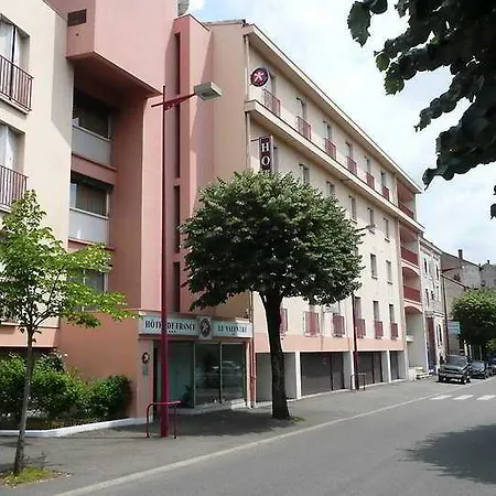 ホテル Brit - Le France 3*