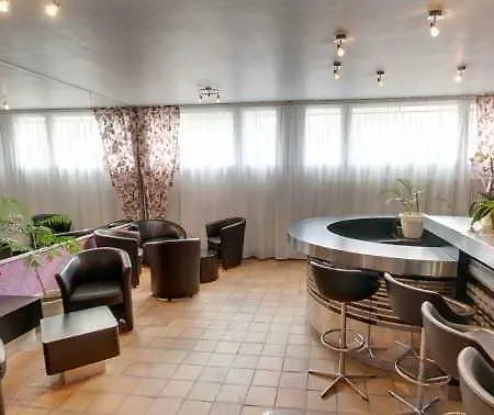 Brit - Le France Hotel