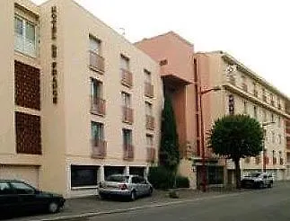 Brit - Le France Hotel 3*
