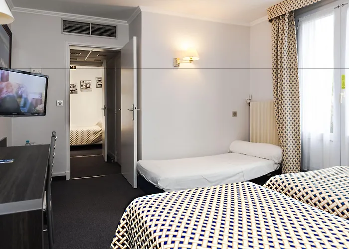 מלון Brit - Le France 3*