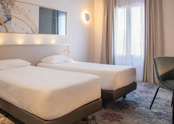 Brit - Le France מלון 3*