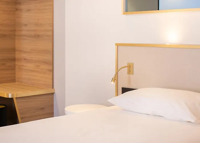 Brit - Le France מלון 3*