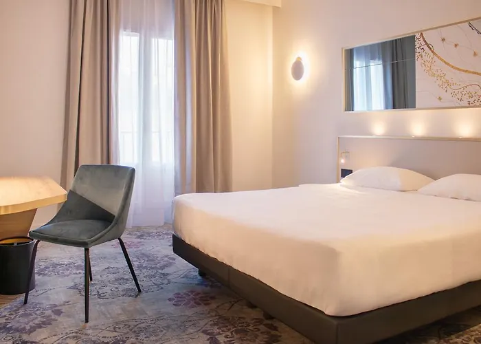 Brit - Le France מלון 3*